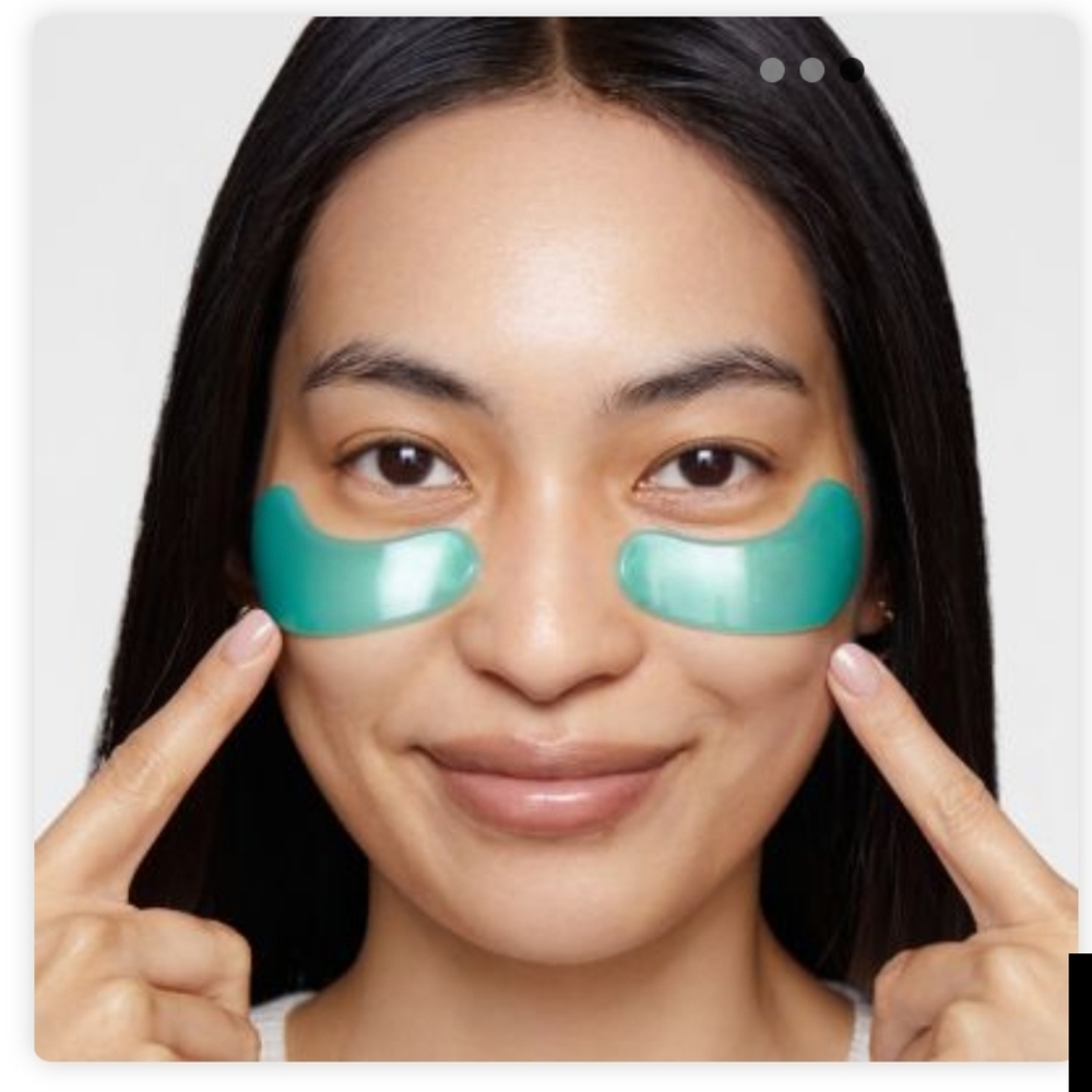 BareMinerals Green Tea Herbal Eye Masks ♥ - Picture 3 of 5